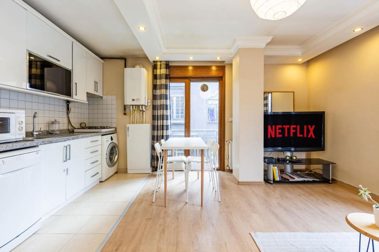 Bright Apartment Istanbul Bagian luar foto